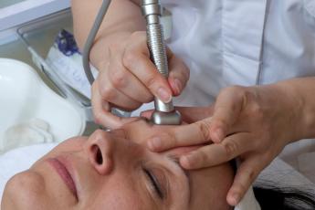 bőrhatások anti aging szem kezelés